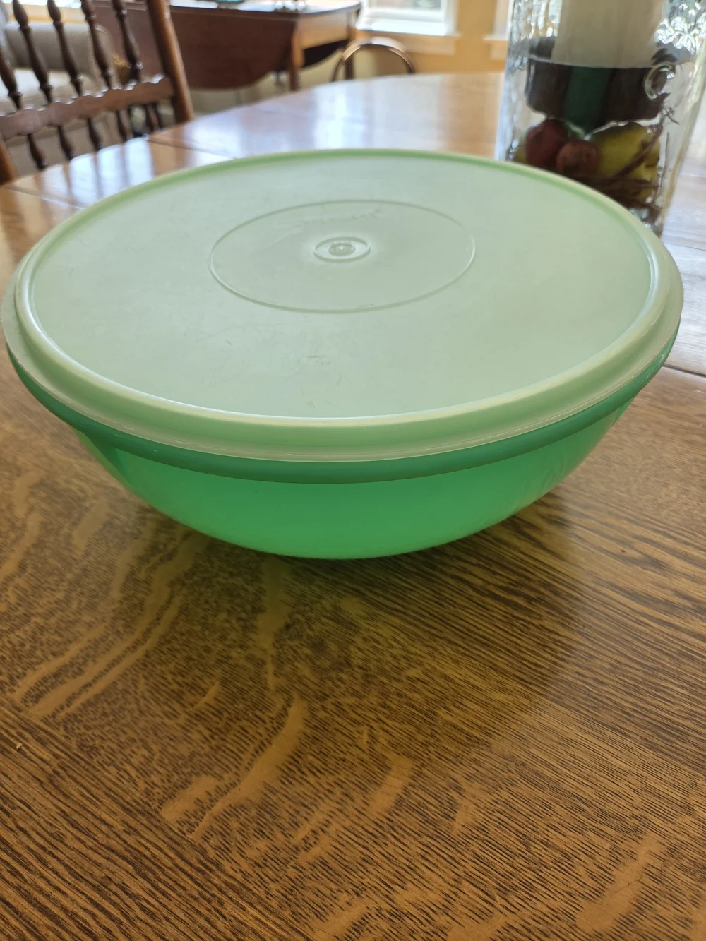 Vtg Tupperware Large Green Plastic Bowl with Lid